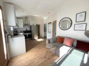 Modern Two Bedroom Two Bath W/ Parking and Laundry
